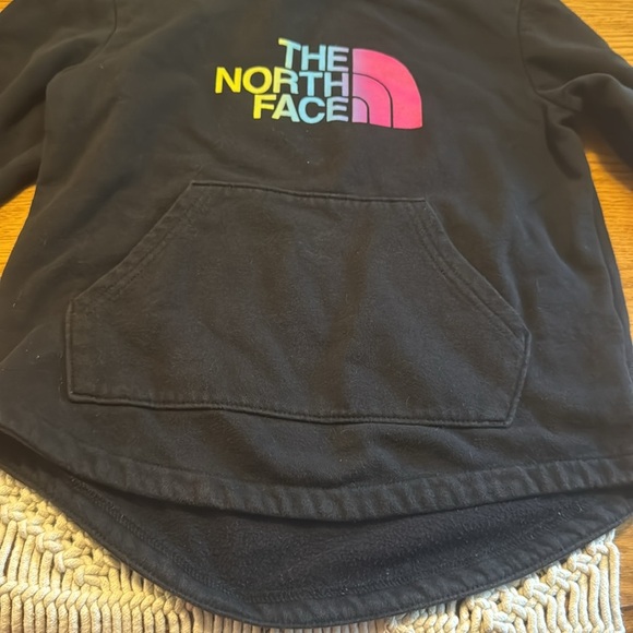 The North Face Kids black Hoodie with Multicolor Logo size girls 7/8 - Picture 2 of 4